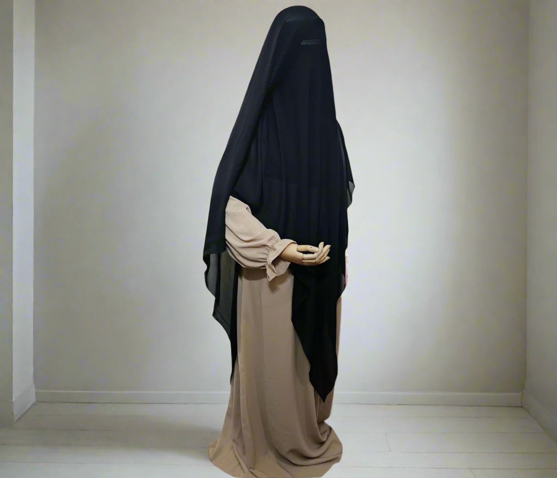 Triple layer diamond niqab